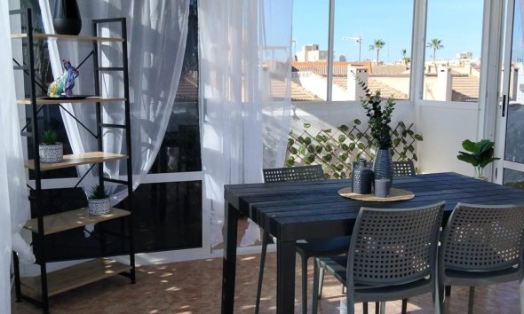 Resale - Bungalow - Torrevieja - Los Frutales