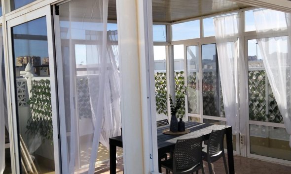 Resale - Bungalow - Torrevieja - Los Frutales