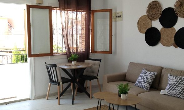 Resale - Bungalow - Torrevieja - Los Frutales