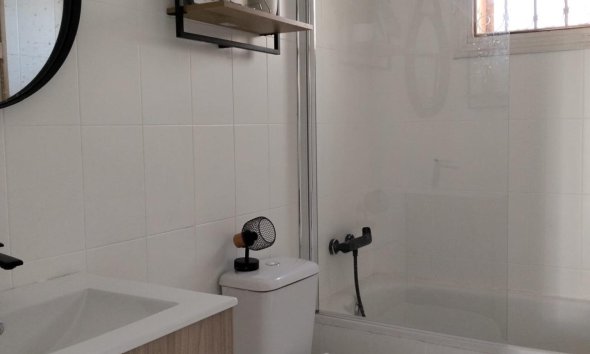 Resale - Bungalow - Torrevieja - Los Frutales