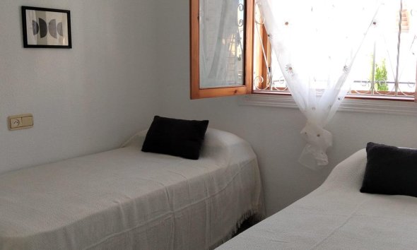 Resale - Bungalow - Torrevieja - Los Frutales