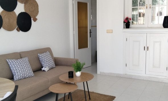 Resale - Bungalow - Torrevieja - Los Frutales