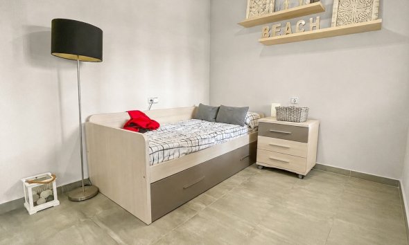 Resale - Villa - Orihuela Costa - Los Dolses