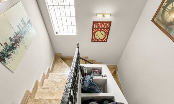 Resale - Villa - Orihuela Costa - Los Dolses