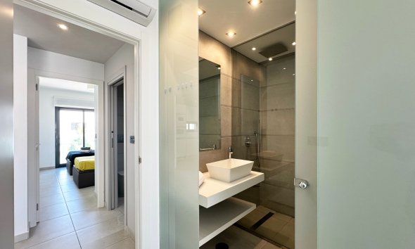 Resale - Apartment - Guardamar del Segura - El Raso