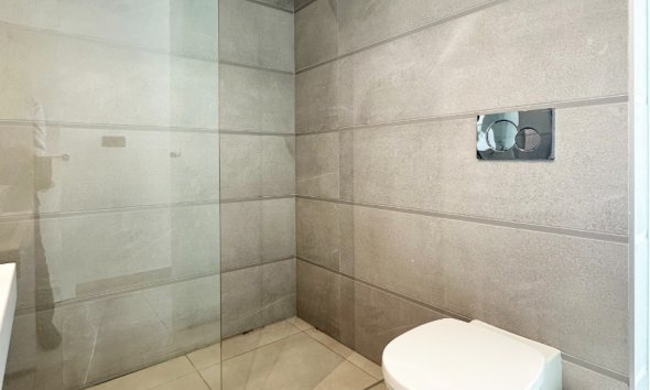 Resale - Apartment - Guardamar del Segura - El Raso