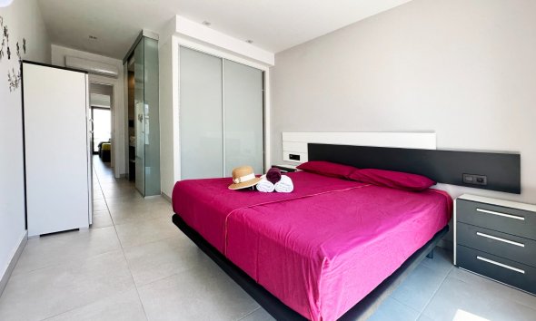 Resale - Apartment - Guardamar del Segura - El Raso