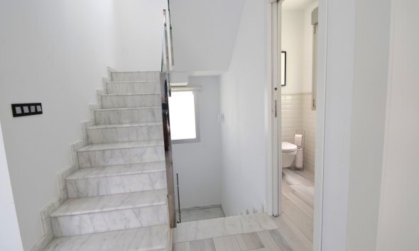 Resale - Villa - Orihuela Costa - Lomas de Cabo Roig