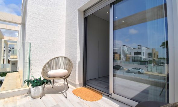Resale - Villa - Orihuela Costa - Lomas de Cabo Roig
