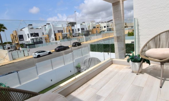 Resale - Villa - Orihuela Costa - Lomas de Cabo Roig