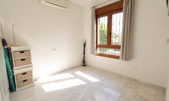 Resale - Apartment - Orihuela Costa - PAU 8