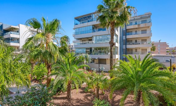 Resale - Apartment - Orihuela Costa - Los Dolses
