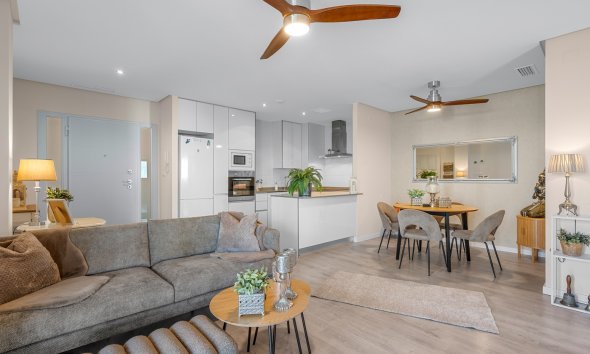 Resale - Apartment - Orihuela Costa - Los Dolses