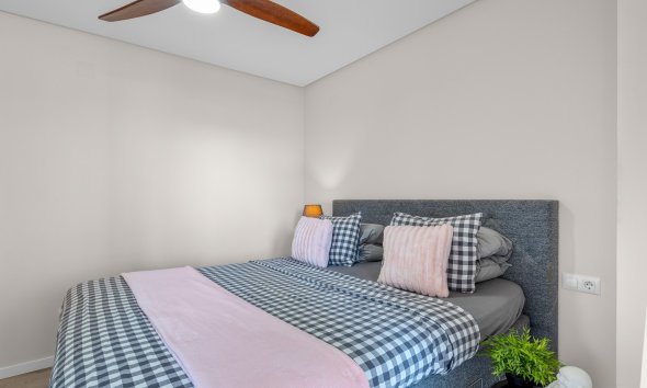 Resale - Apartment - Orihuela Costa - Los Dolses