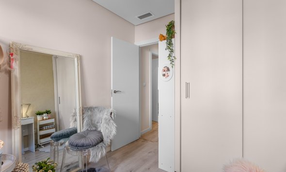 Resale - Apartment - Orihuela Costa - Los Dolses