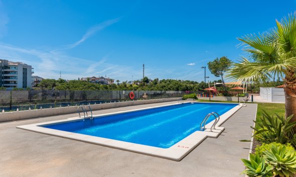 Resale - Apartment - Orihuela Costa - Los Dolses