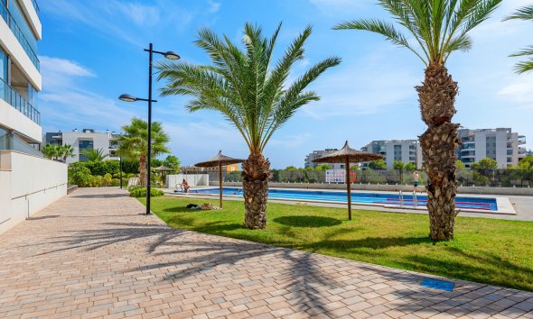 Resale - Apartment - Orihuela Costa - Los Dolses