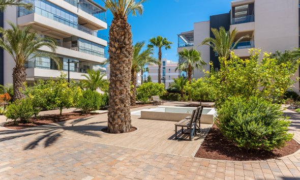 Resale - Apartment - Orihuela Costa - Los Dolses