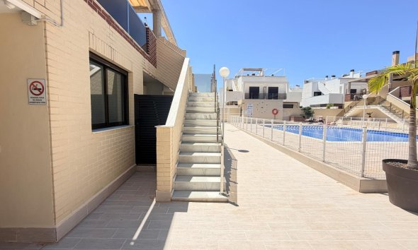 Resale - Apartment - Orihuela Costa - Lomas de Cabo Roig
