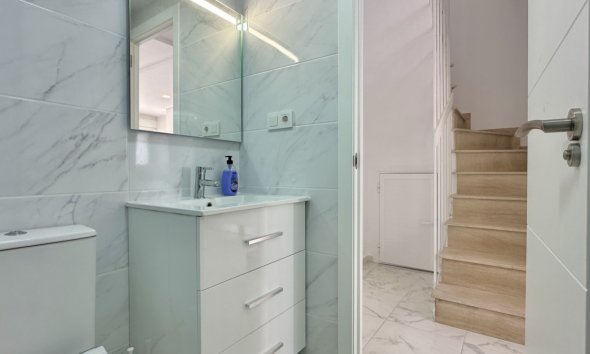 Resale - Terraced house / Townhouse - Torrevieja - Los Balcones