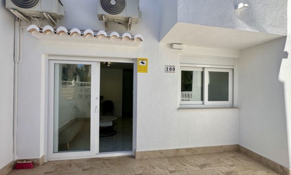 Resale - Terraced house / Townhouse - Torrevieja - Los Balcones