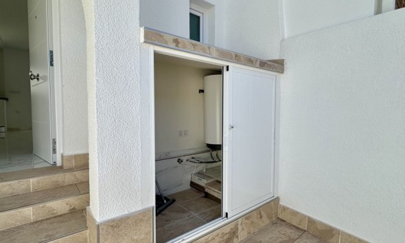Resale - Terraced house / Townhouse - Torrevieja - Los Balcones