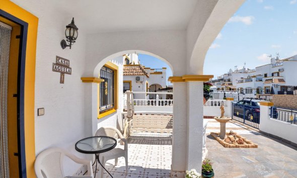 Resale - Duplex / Two-storey apartment - Torrevieja - La Siesta - El Salado - Torreta