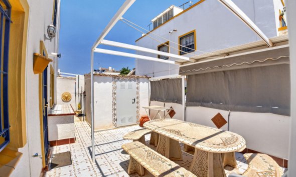 Resale - Duplex / Two-storey apartment - Torrevieja - La Siesta - El Salado - Torreta