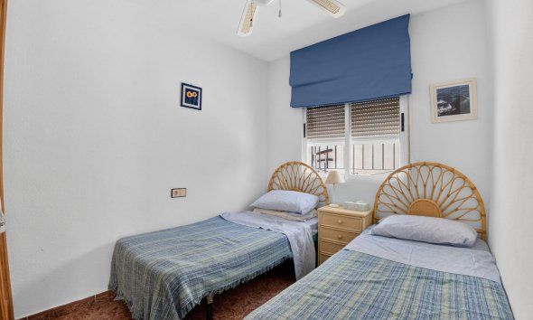 Resale - Duplex / Two-storey apartment - Torrevieja - La Siesta - El Salado - Torreta