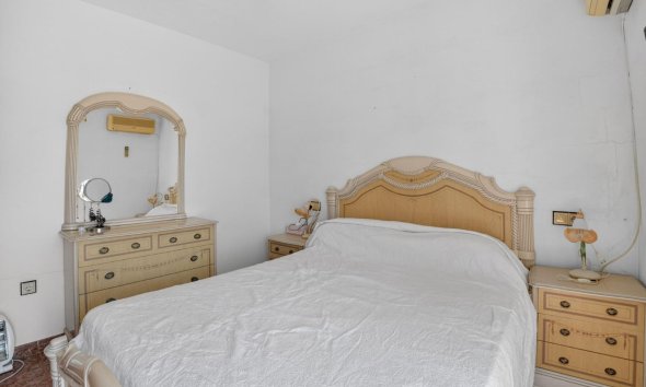Resale - Duplex / Two-storey apartment - Torrevieja - La Siesta - El Salado - Torreta