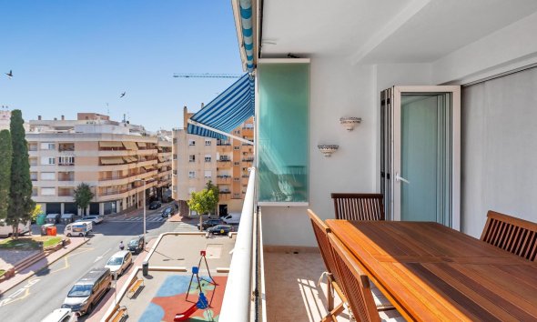 Reventa - Apartamento - Torrevieja - Playa del Cura