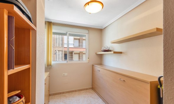 Reventa - Apartamento - Torrevieja - Playa del Cura
