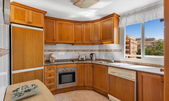 Reventa - Apartamento - Torrevieja - Playa del Cura