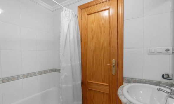 Reventa - Apartamento - Torrevieja - Playa del Cura