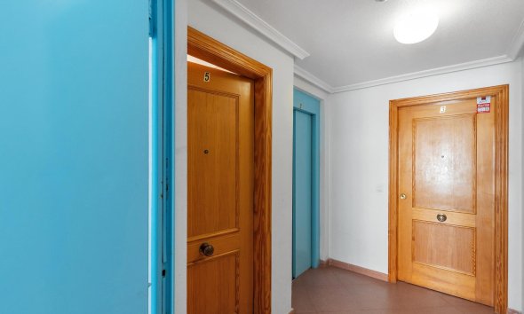 Reventa - Apartamento - Torrevieja - Playa del Cura