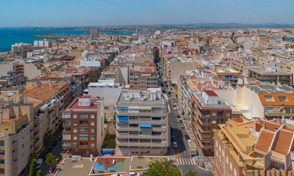 Reventa - Apartamento - Torrevieja - Playa del Cura