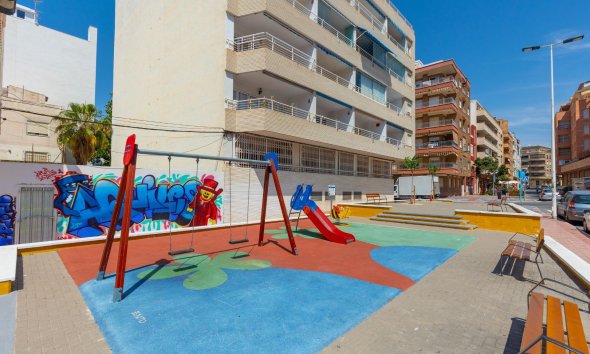 Reventa - Apartamento - Torrevieja - Playa del Cura