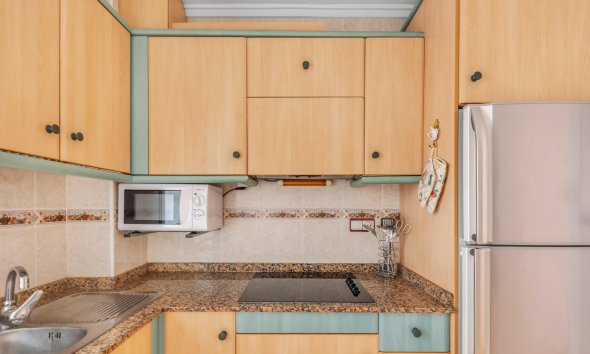 Resale - Apartment - Torrevieja - Estacion de autobuses