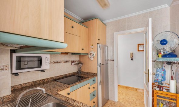 Resale - Apartment - Torrevieja - Estacion de autobuses