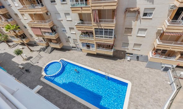 Resale - Apartment - Torrevieja - Estacion de autobuses