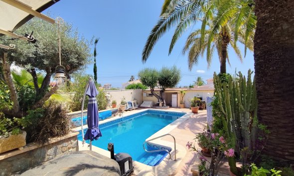 Resale - Villa / House - Ciudad Quesada