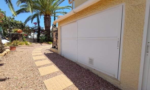 Resale - Villa / House - Ciudad Quesada