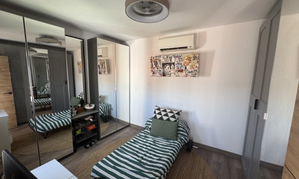 Resale - Terraced house / Townhouse - San Miguel de Salinas