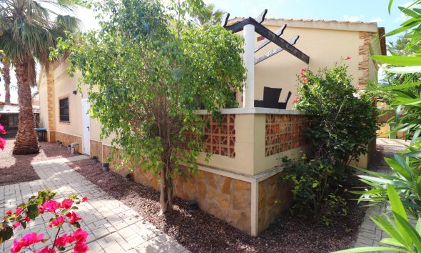 Resale - Villa - Formentera del Segura - Fincas de La Vega
