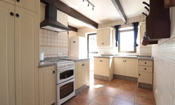 Resale - Farm Estate / Country Property - Albatera - Albatera - Country