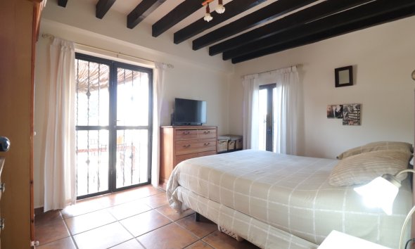 Resale - Farm Estate / Country Property - Albatera - Albatera - Country