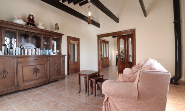 Resale - Farm Estate / Country Property - Albatera - Albatera - Country