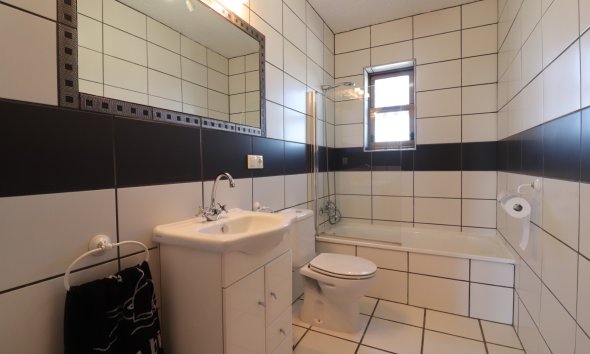 Resale - Farm Estate / Country Property - Albatera - Albatera - Country
