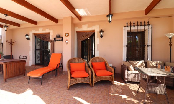 Resale - Farm Estate / Country Property - Albatera - Albatera - Country