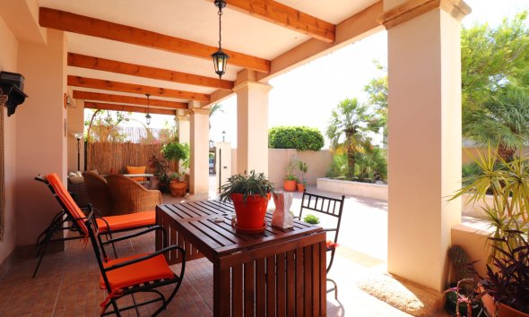 Resale - Farm Estate / Country Property - Albatera - Albatera - Country